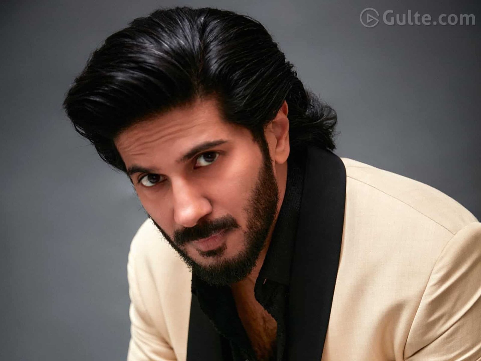 Dulquer Salmaan: Shocking Truth About Bollywood Sets!